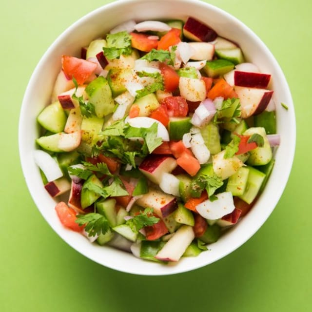 Fresh Tossed Salad.